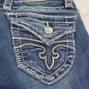ROCK Revival Jen Capri size 25